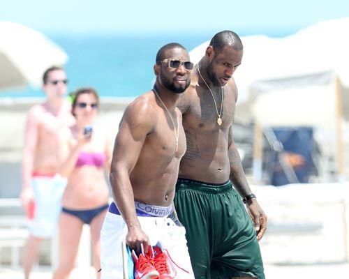 瓦尔迪的早餐和队友不一样，主教练：文化不同，需求也不同（瓦尔迪的早餐与队友不同，主教练：文化不同，需求各异）