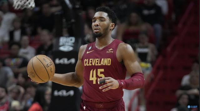 76人vs步行者首发：恩比德PK西卡，昆顿·杰克逊复出（76人战步行者首发：恩比德对位西亚卡姆，昆顿-杰克逊复出）