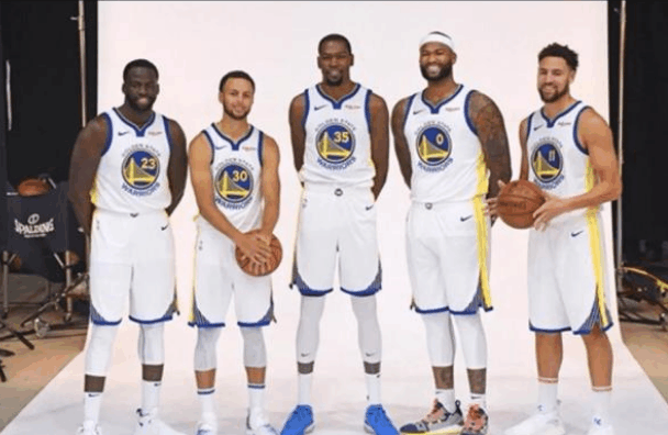 巴尔韦德：近期比赛让我精神备受煎熬，姆巴佩让全队心安（巴尔韦德坦言近期比赛精神压力巨大，姆巴佩让全队更安心）