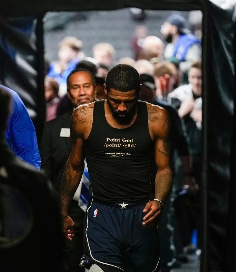 亚冠精英赛第五轮最佳阵：林加德、坎塞洛在列，塔迪奇入选（亚冠精英赛第5轮最佳阵容出炉：林加德、坎塞洛上榜，塔迪奇入选）