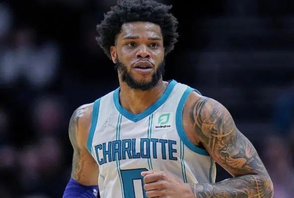 红牛车队高层霍纳、纽维、马尔科2025年集体离队（红牛车队高层霍纳、纽维、马尔科将于2025年集体离任）