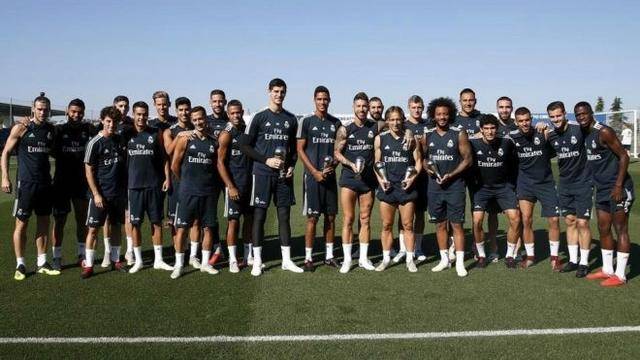 莱斯科特：孔帕尼做啥都会成功，哪怕是刚果总统或比利时首相（莱斯科特：孔帕尼干什么都能成，连当刚果总统或比利时首相都不在话下）