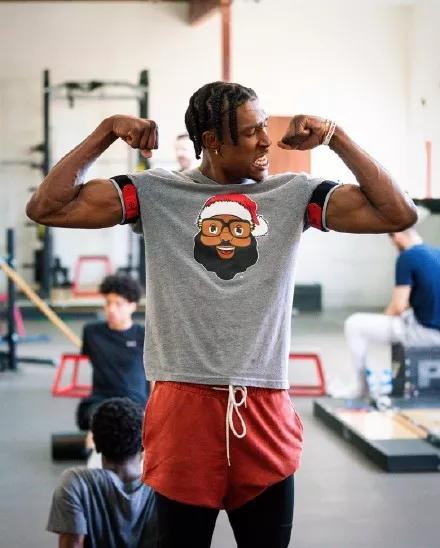 乌度卡：杜兰特太不可思议了，他还能再得几千分（乌度卡盛赞杜兰特：他太神奇了，未来还能再砍数千分）