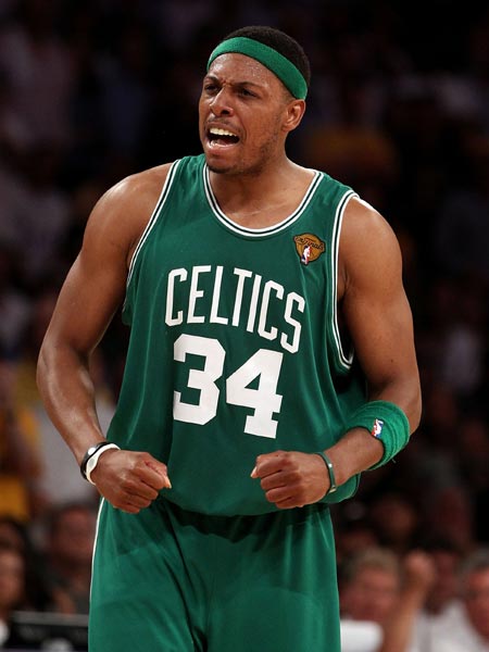 英格拉姆空砍31分，连续两场收获30+，但猛龙均落败（英格拉姆空砍31分连两场30+，猛龙两战皆负）