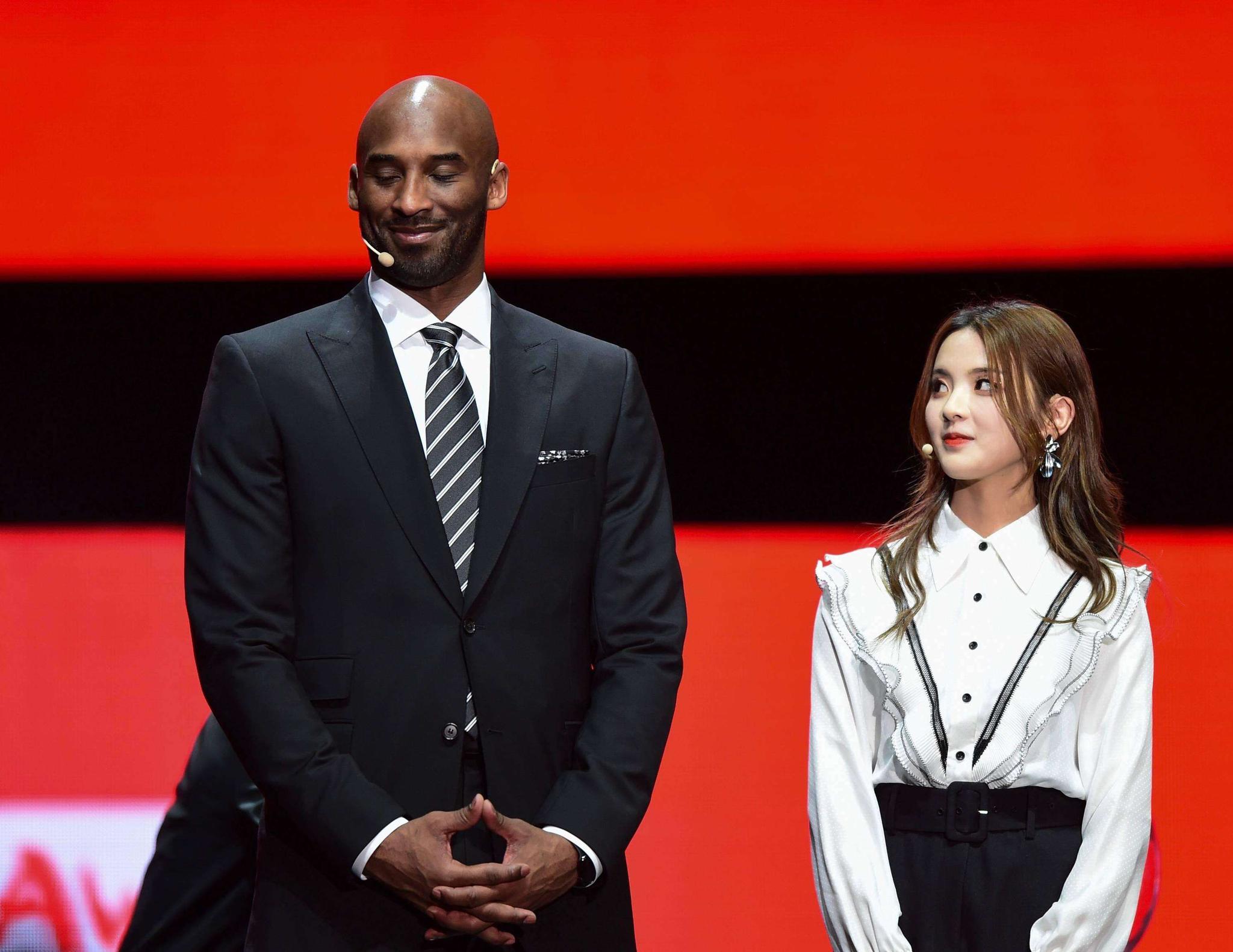 国足热身赛战胜对手士气大增（国足热身赛告捷，士气高涨）