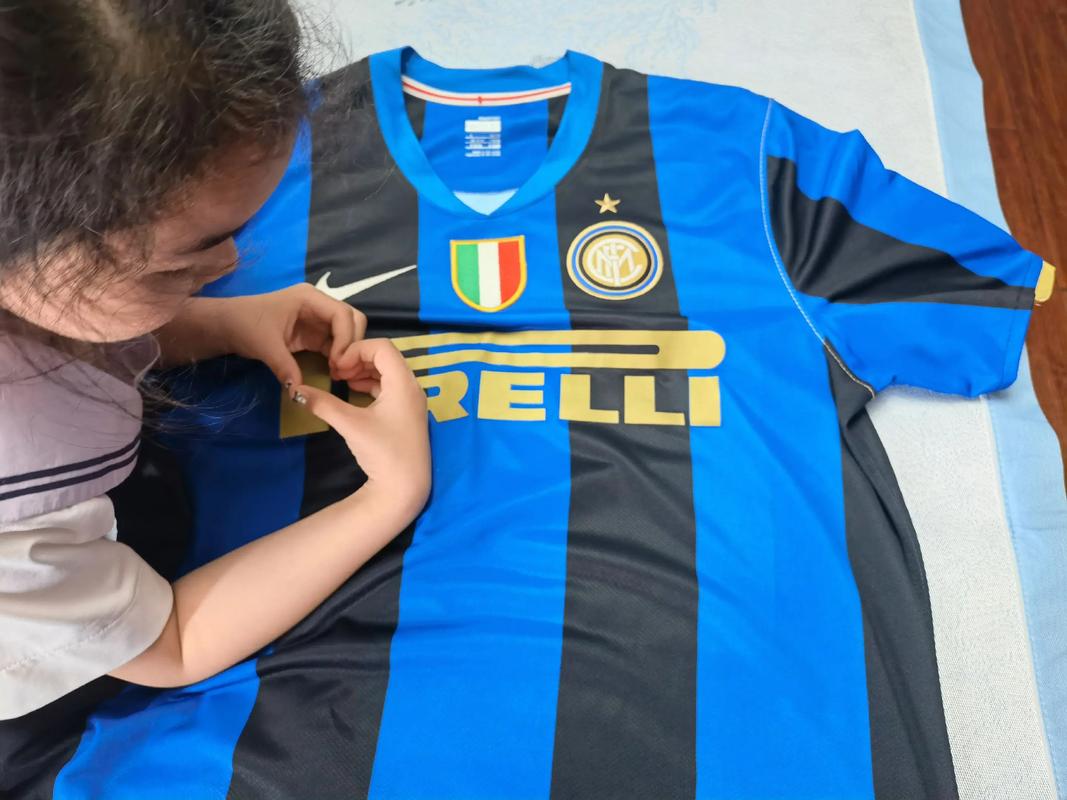 NBA交易市场动态：快船完成外援签约,（快船官宣签下外援，NBA交易市场再起波澜）